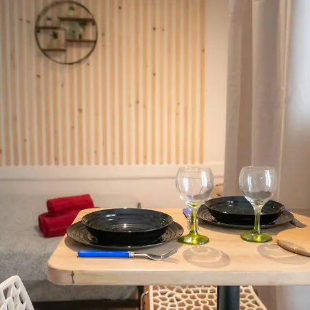 Zola - Joli Confort Apartment Villeurbanne